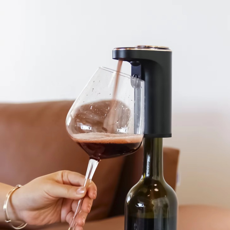 Vino elettrico ricaricabile Ba - Wine Aerator Pour recensione e prezzo