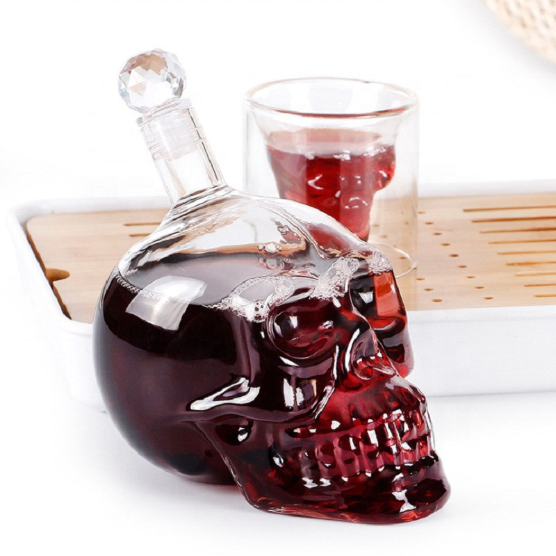 Creativo testa di teschio Deca - Whisky Beer And Wine recensione e prezzo