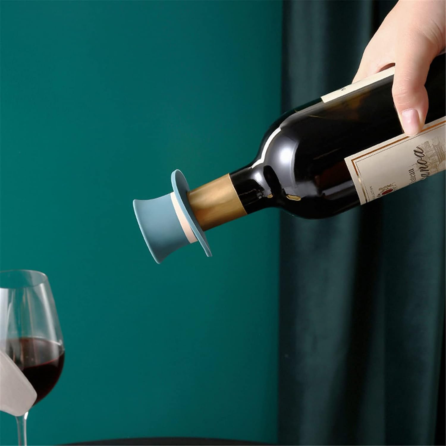 Tappo per Bottiglia in Silicon - Wine Beer Hat recensione e prezzo